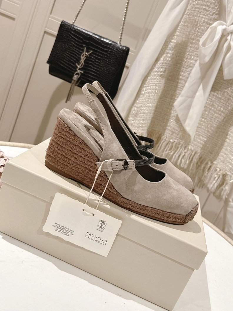 Brxnxllo Cxcxnelli Sandals UrbanStyle 113633