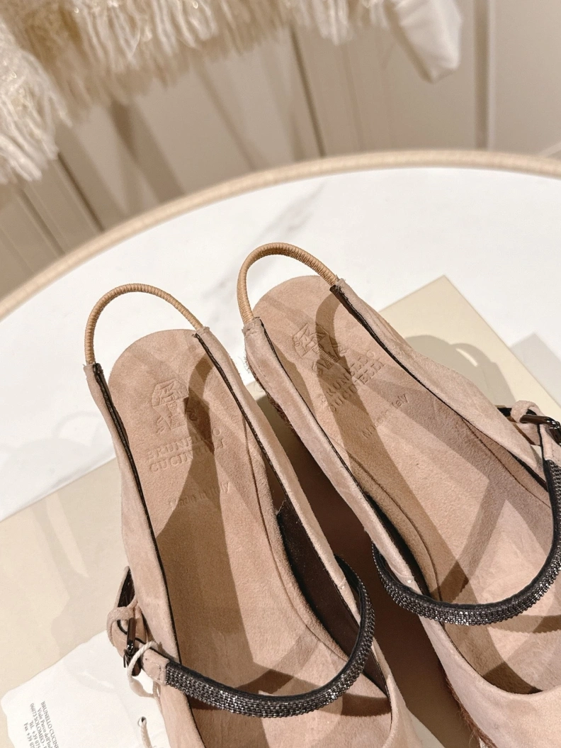 Comfortable Brxnxllo Cxcxnelli Sandals 113629