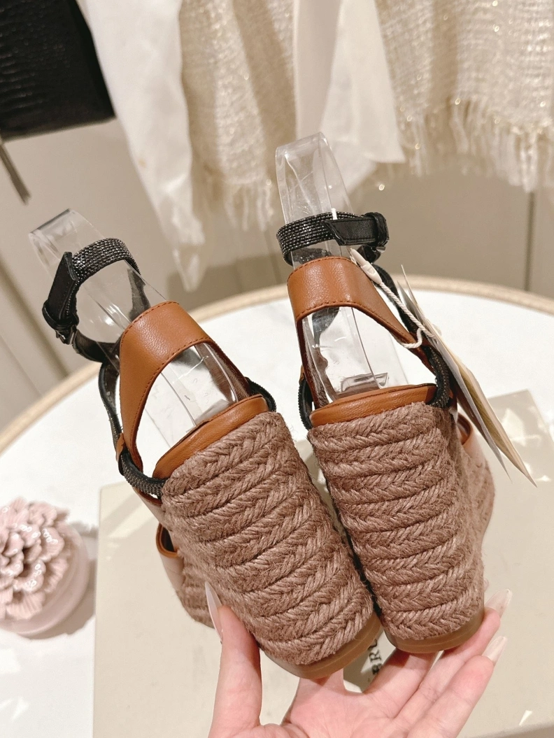 Brxnxllo Cxcxnelli Sandals Breathable 113616