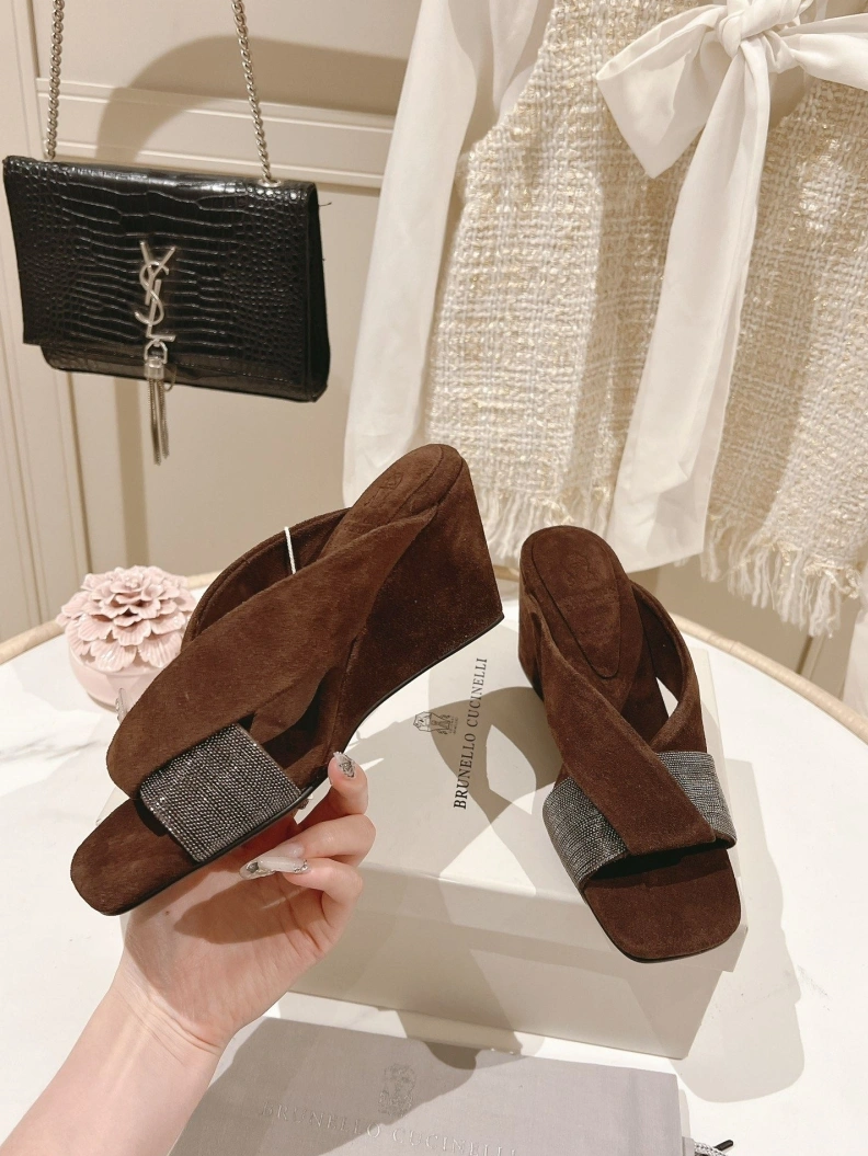 Brxnxllo Cxcxnelli Sandals Durable 113617