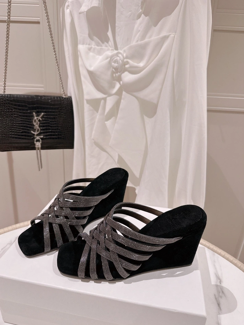 Modern Brxnxllo Cxcxnelli Sandals 113608