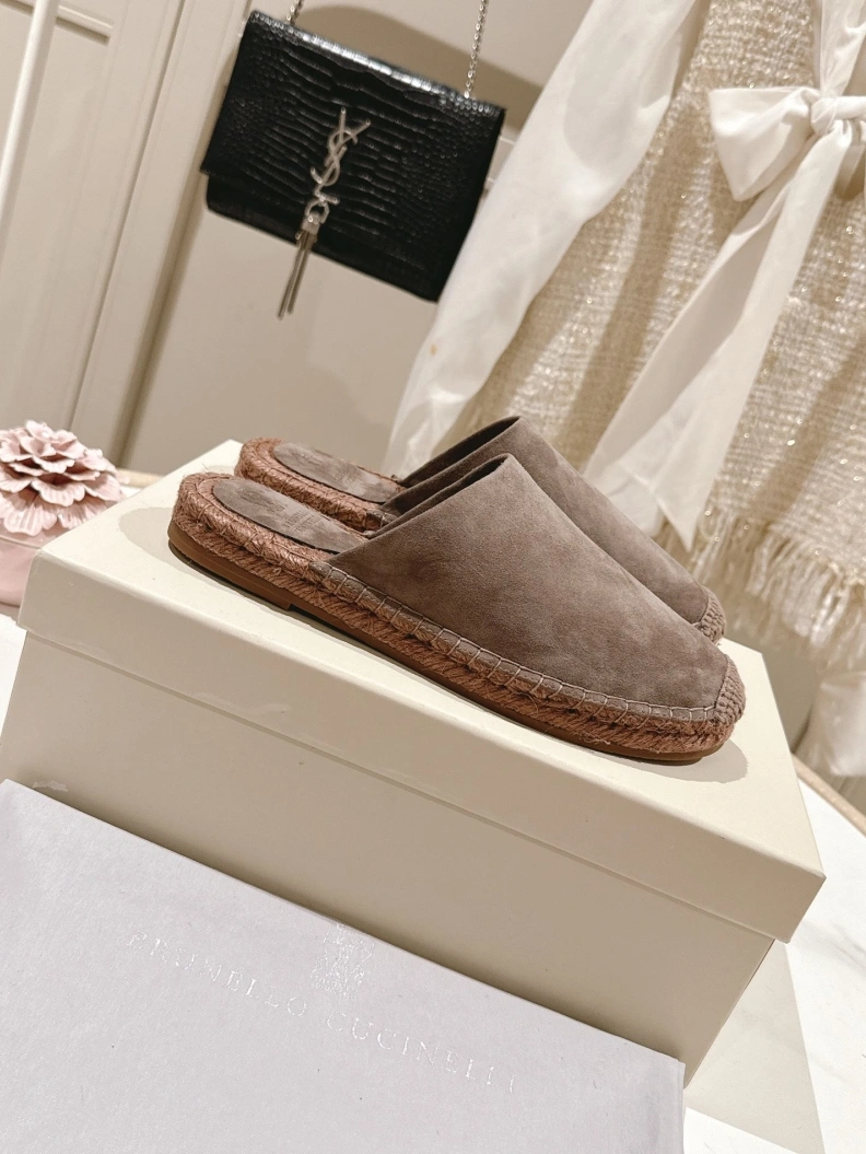 Classic Brxnxllo Cxcxnelli Slippers 113581