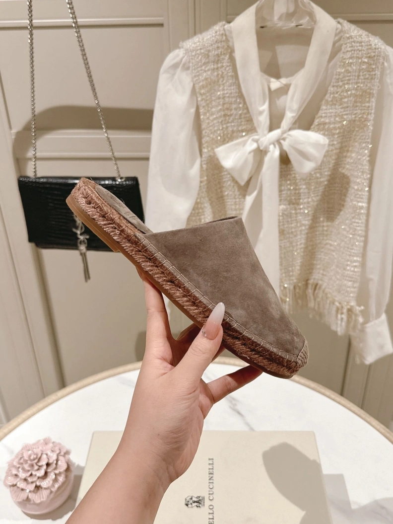 Classic Brxnxllo Cxcxnelli Slippers 113581