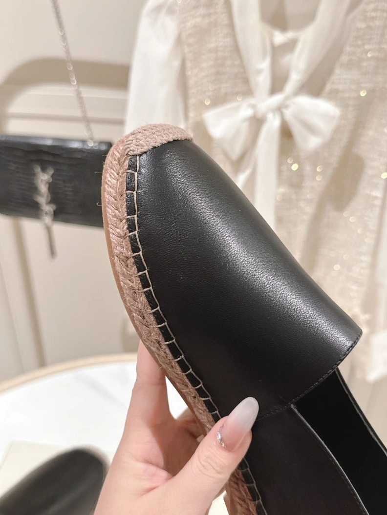Compact Brxnxllo Cxcxnelli Leather Shoes 113666