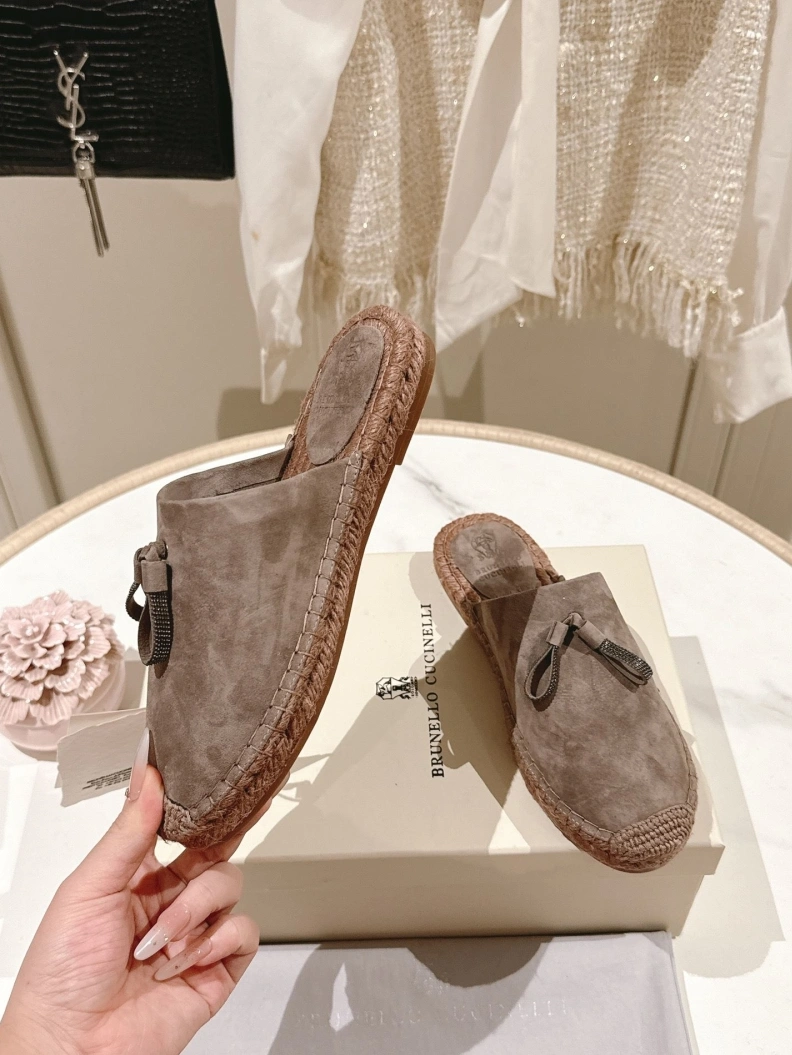 Reliable Brxnxllo Cxcxnelli Slippers 113580