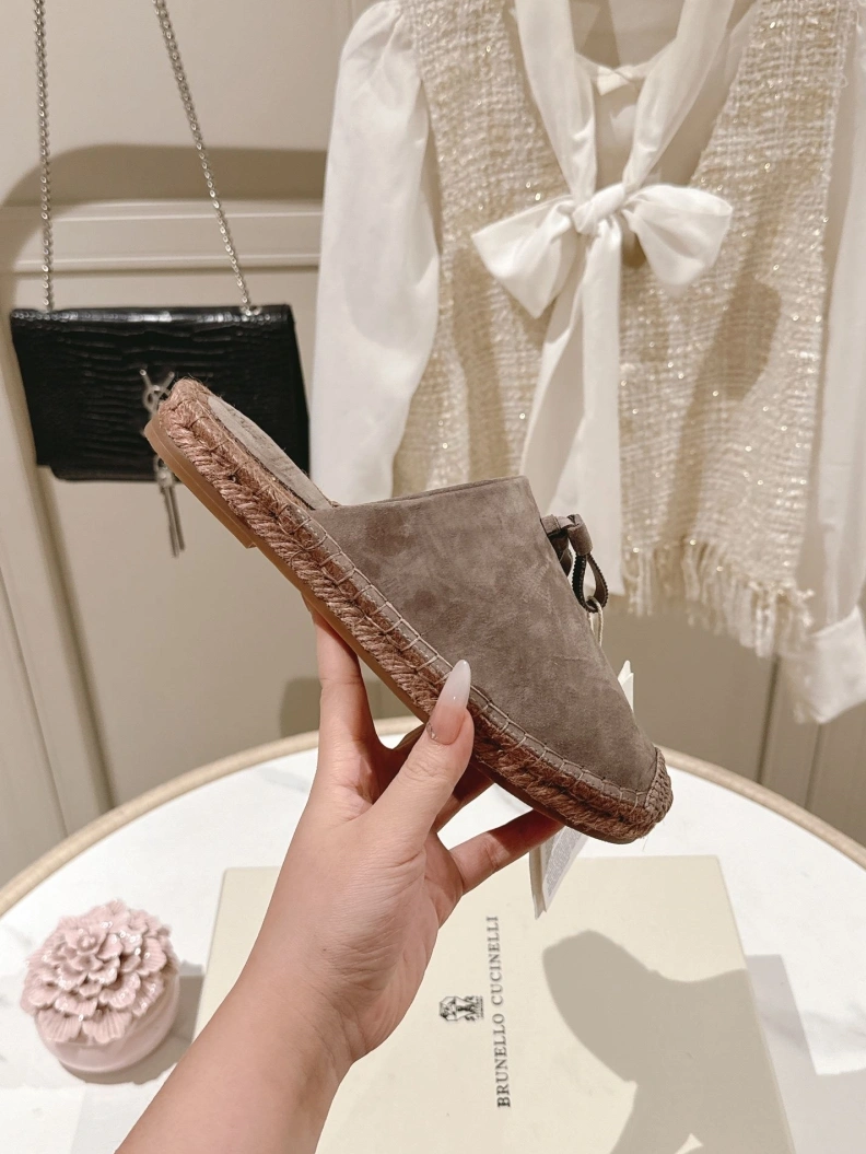 Reliable Brxnxllo Cxcxnelli Slippers 113580