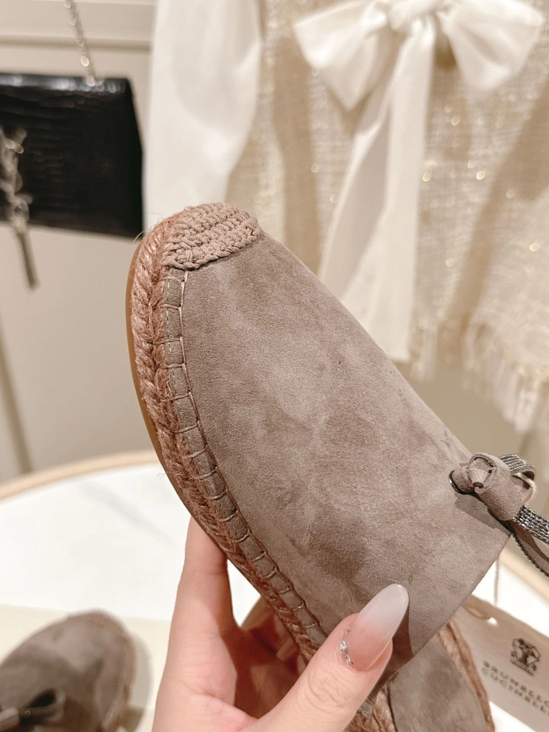 Reliable Brxnxllo Cxcxnelli Slippers 113580