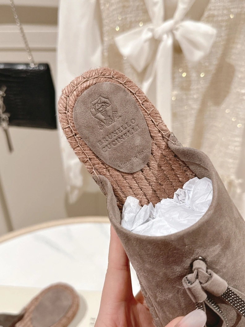 Reliable Brxnxllo Cxcxnelli Slippers 113580