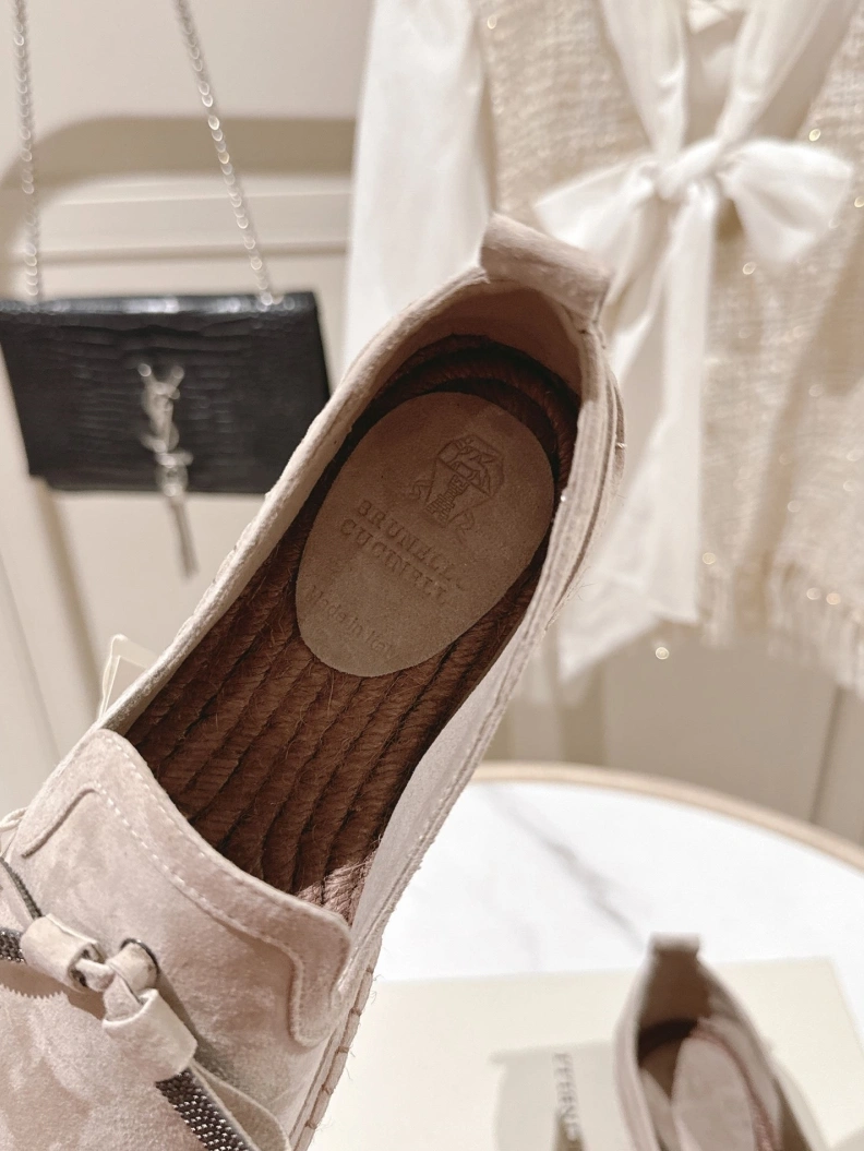 Soft Brxnxllo Cxcxnelli Leather Shoes 113655