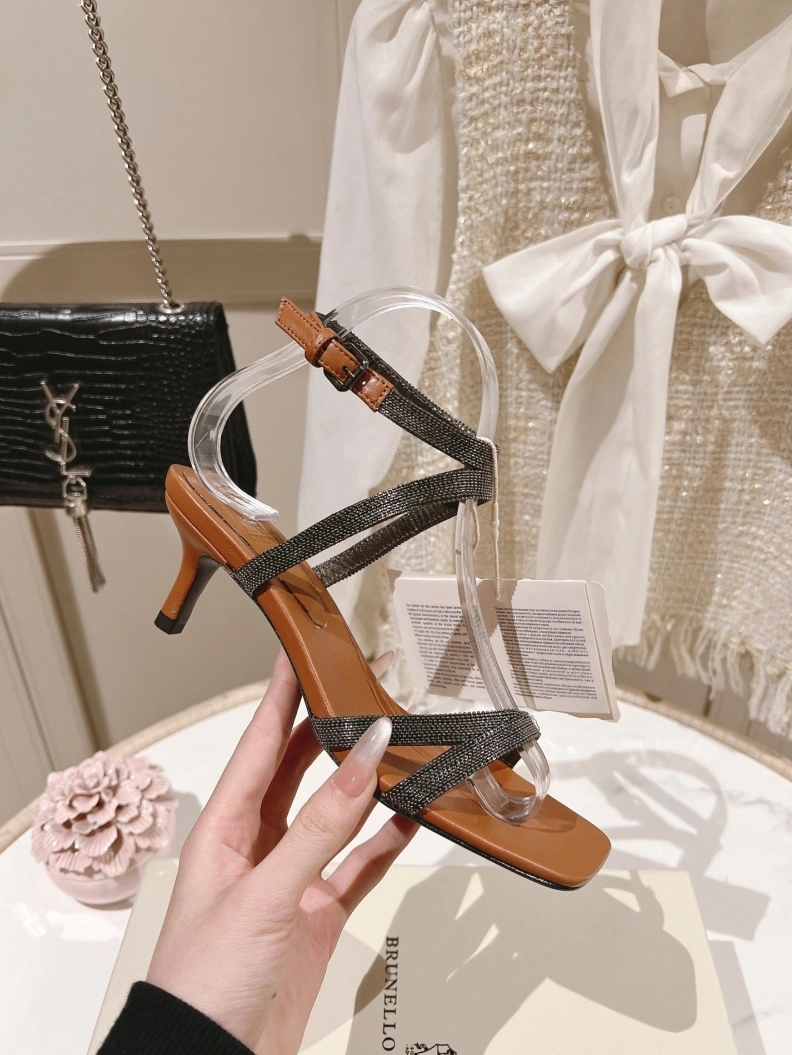 Brxnxllo Cxcxnelli Sandals Flexible 113607