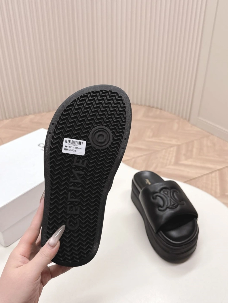 EasyMatch Cxlxne Slippers 116068