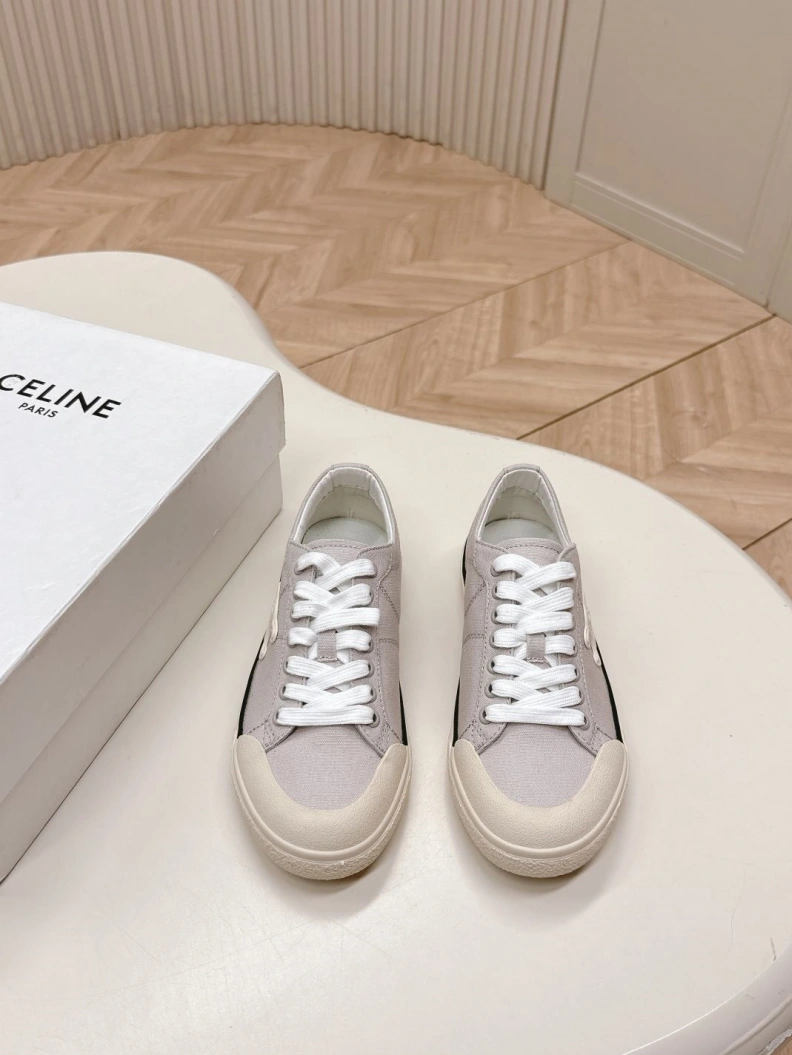 Vibrant Cxlxne Sneakers 116033