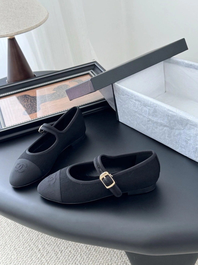 Chxnxl Flat Shoes UrbanStyle 119398