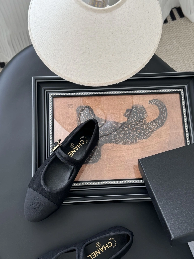 Chxnxl Flat Shoes UrbanStyle 119398