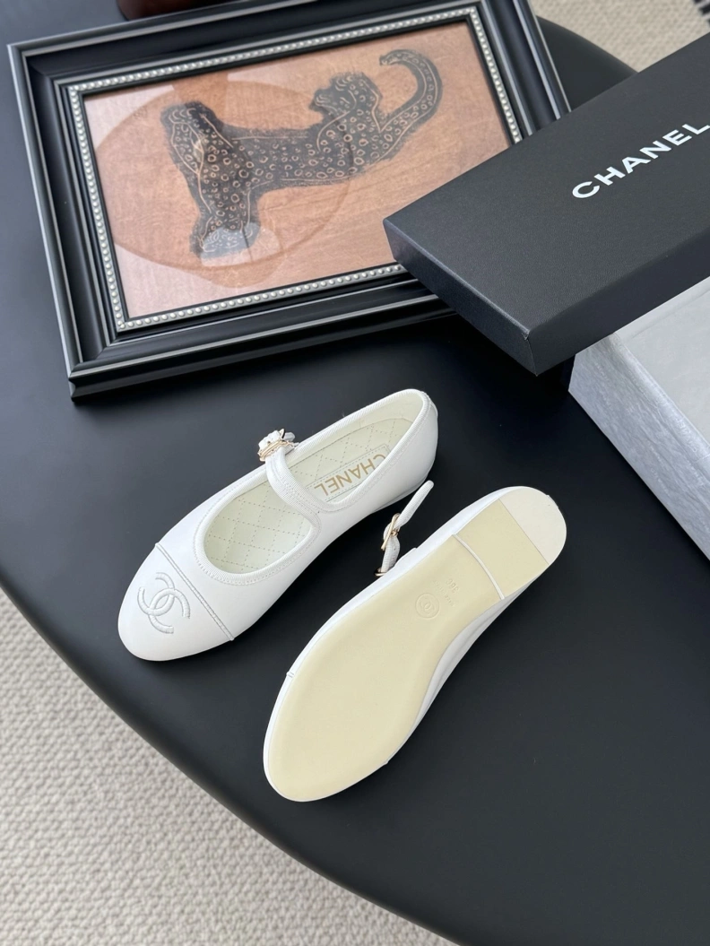 Timeless Chxnxl Flat Shoes 119399