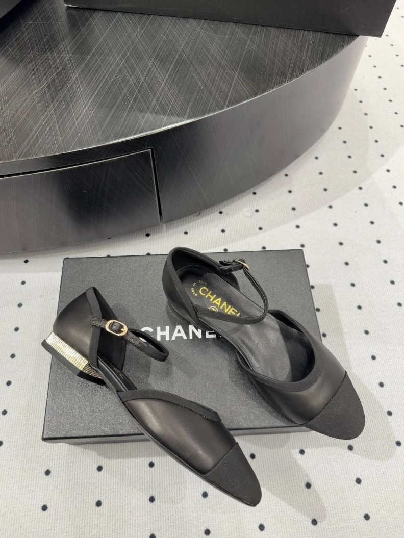StreetReady Chxnxl Sandals 119122