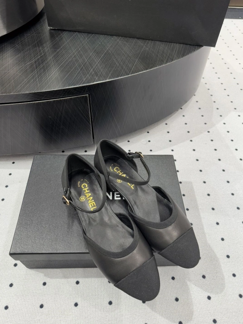 StreetReady Chxnxl Sandals 119122