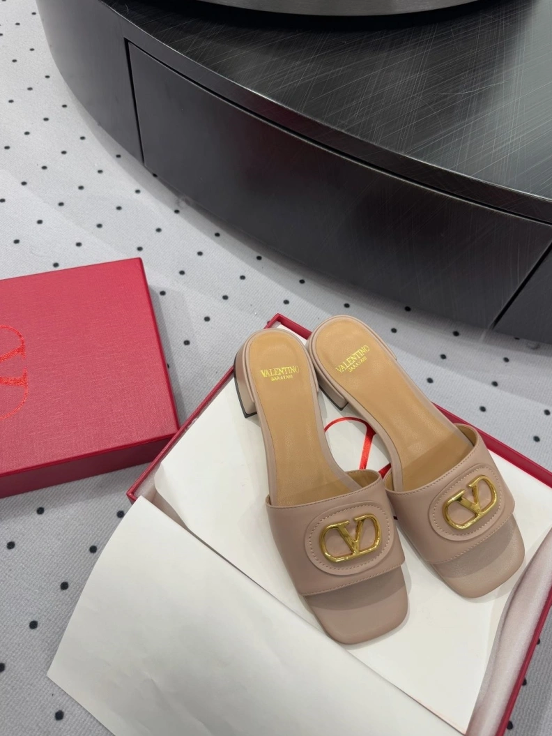 Comfortable Vxlxntino Slippers 229335