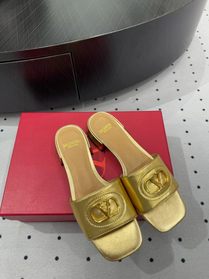 Comfortable Vxlxntino Slippers 229334