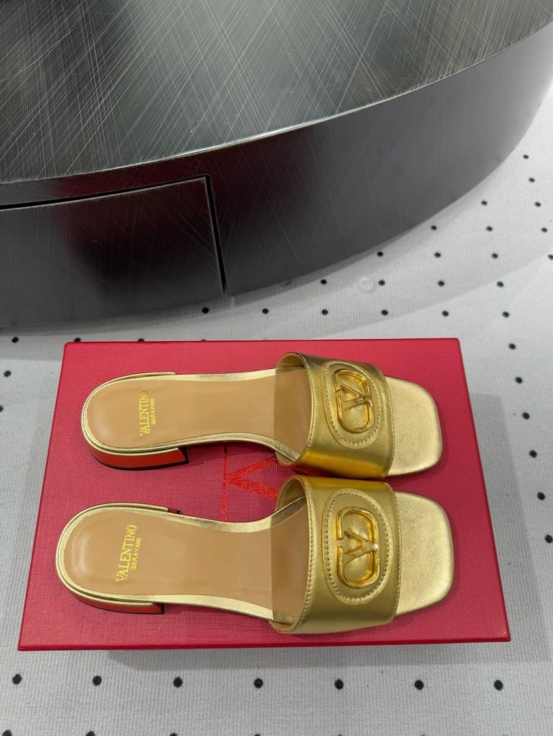 Comfortable Vxlxntino Slippers 229334