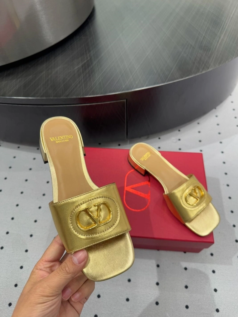 Comfortable Vxlxntino Slippers 229334