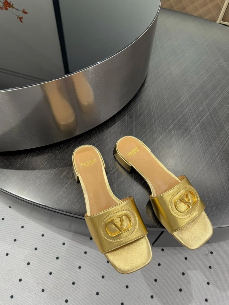 Comfortable Vxlxntino Slippers 229334