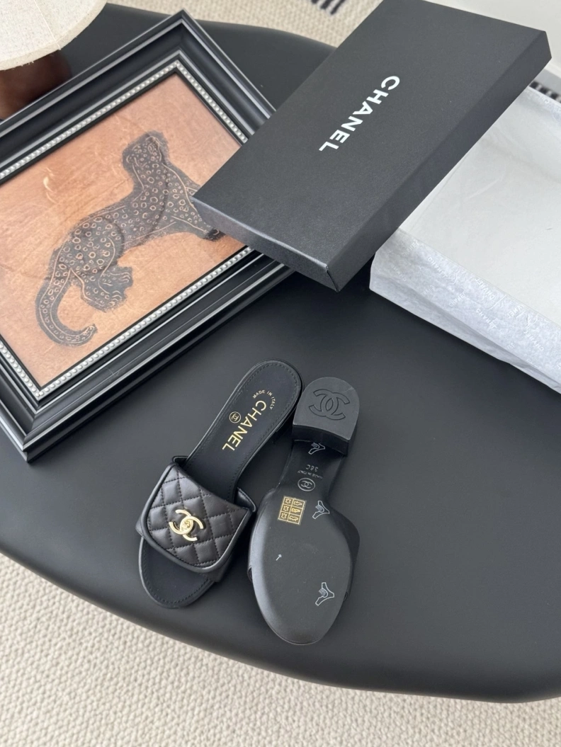 Chxnxl Slippers Practical 118895
