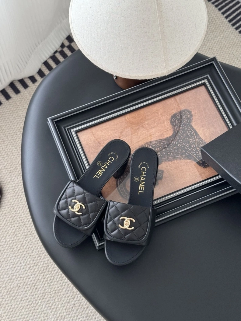 Chxnxl Slippers Practical 118895