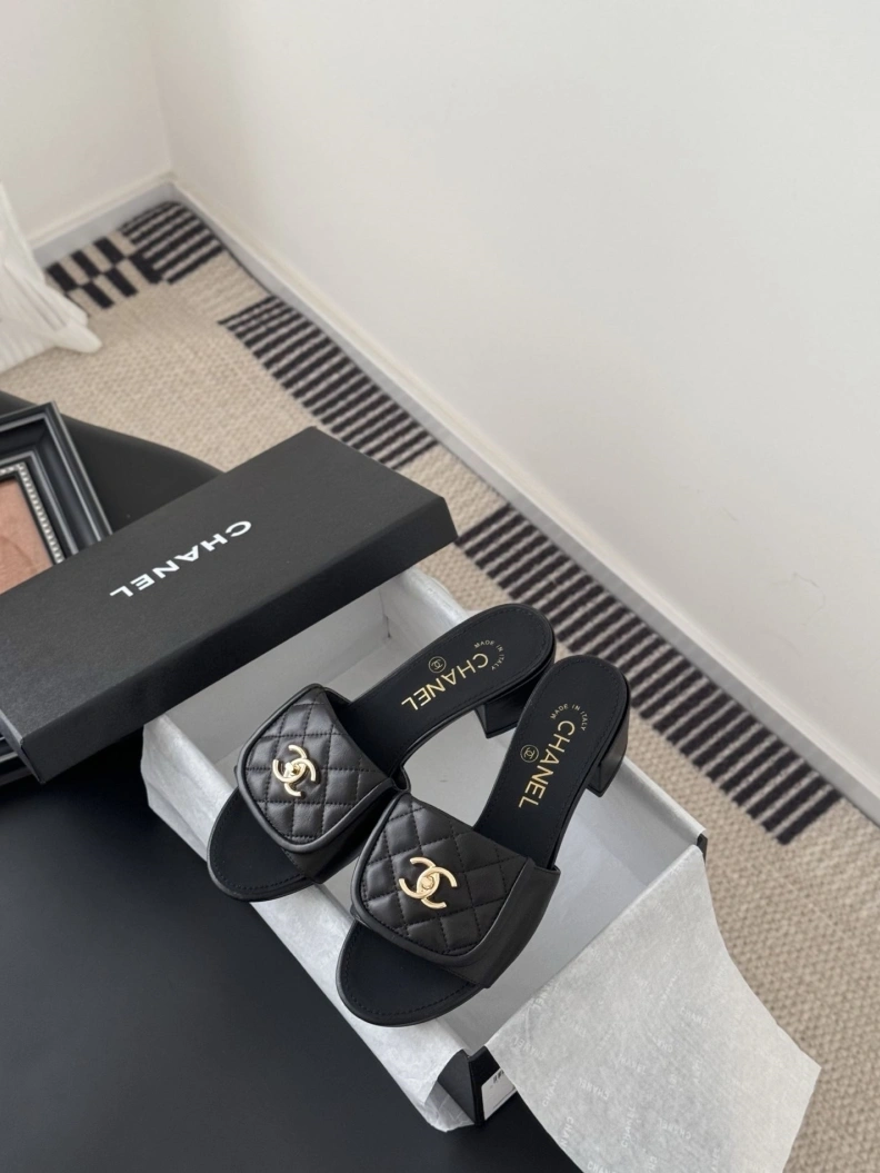 Chxnxl Slippers Practical 118895