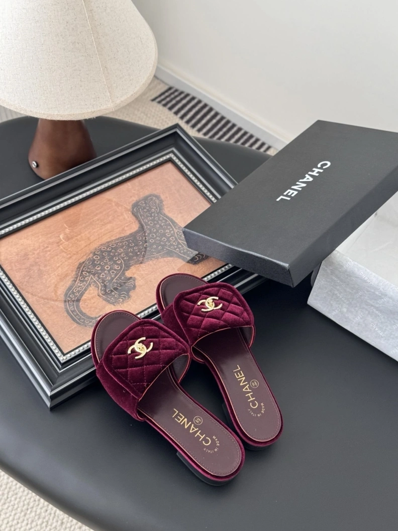 Chxnxl Slippers Classic 118882