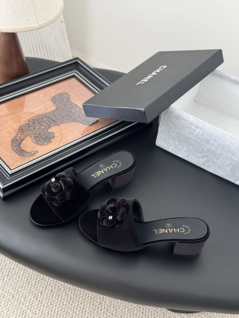AllSeason Chxnxl Slippers 118862