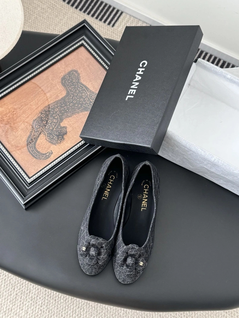 Sophisticated Chxnxl Flat Shoes 119381