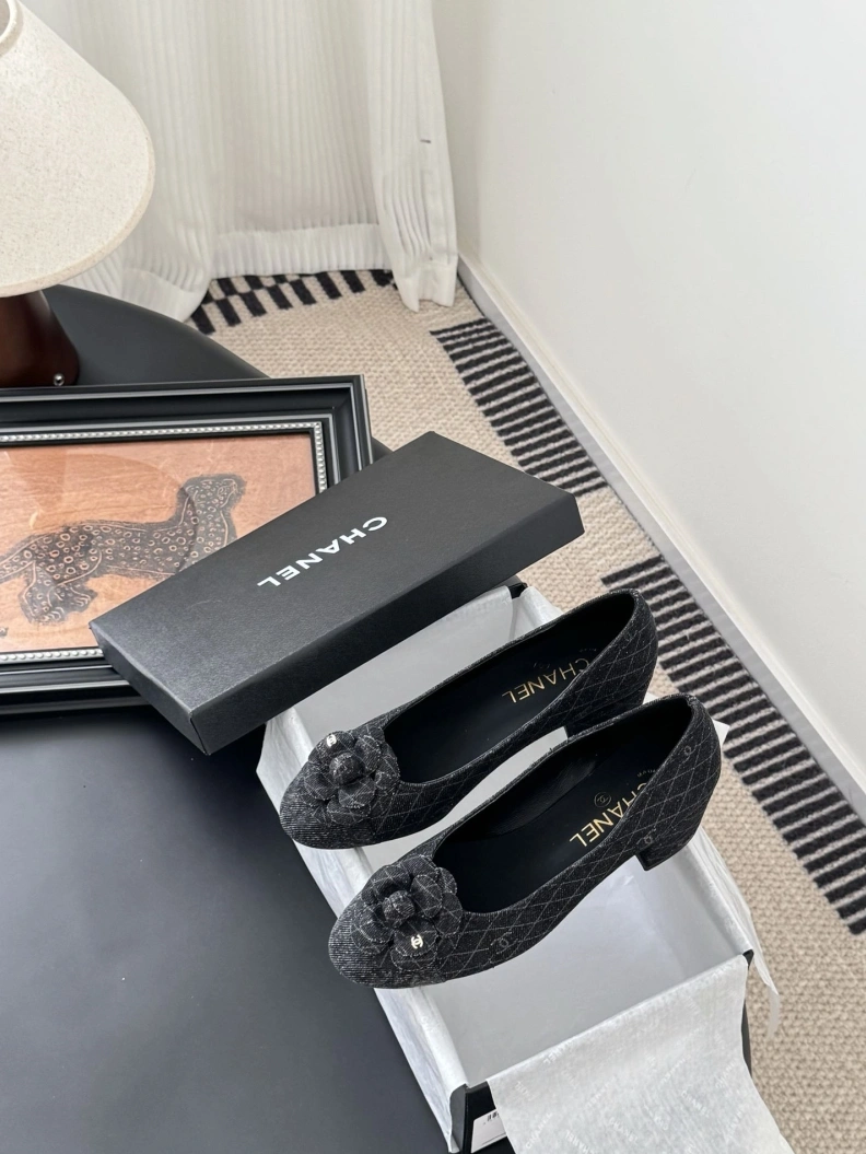 Sophisticated Chxnxl Flat Shoes 119381