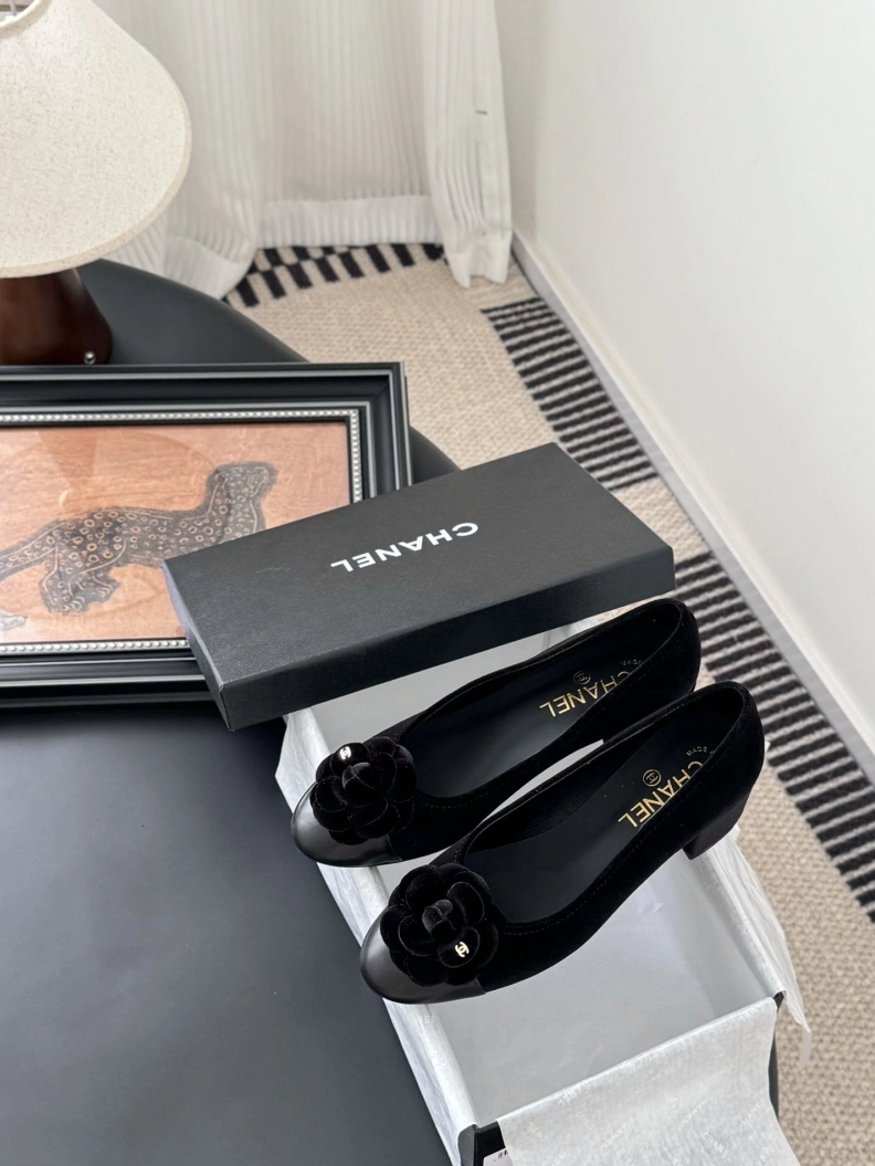 Chxnxl Flat Shoes Refined 119379
