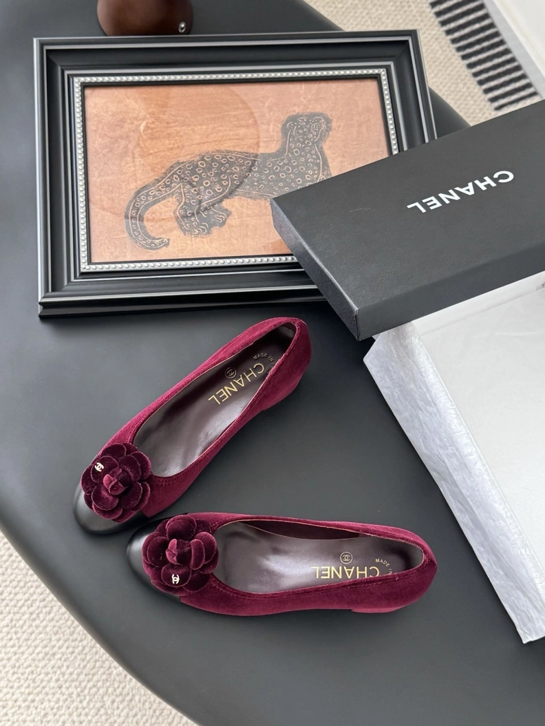 Durable Chxnxl Flat Shoes 119380