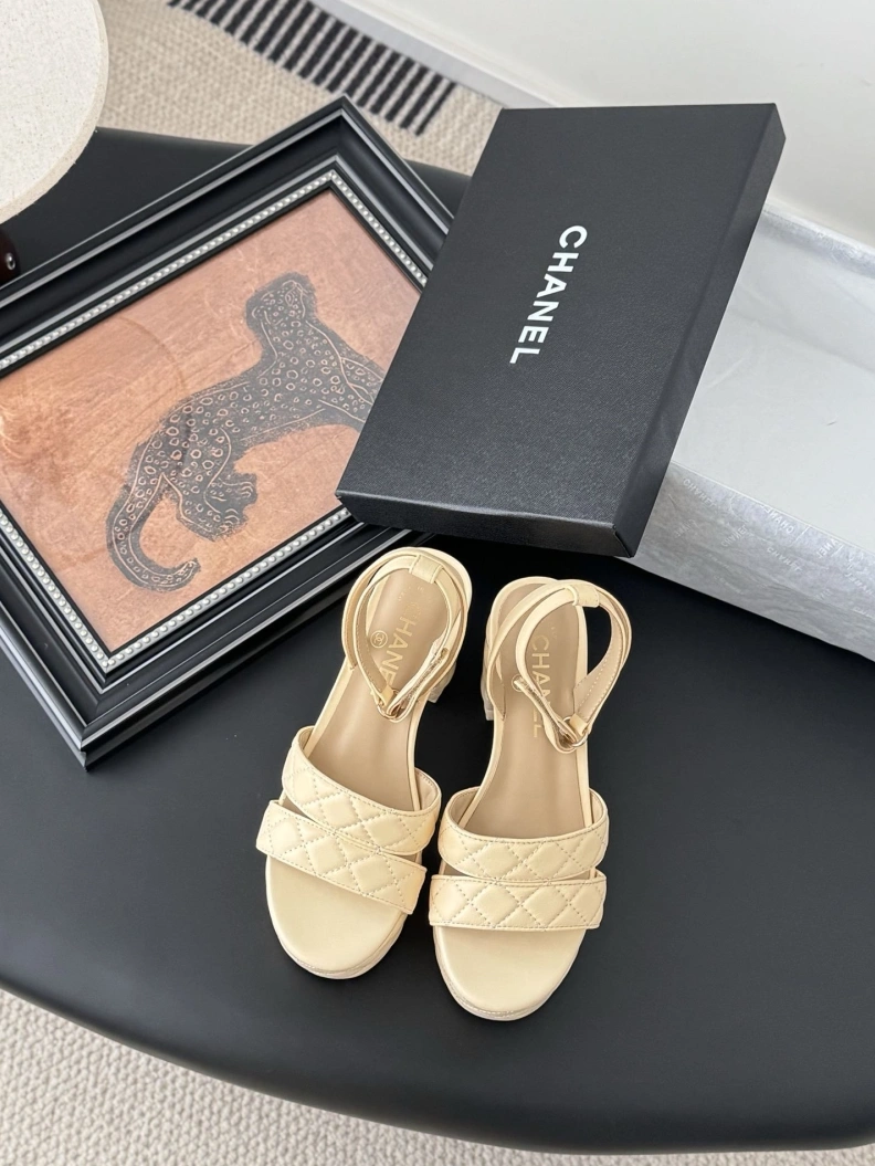 Soft Chxnxl Sandals 119106