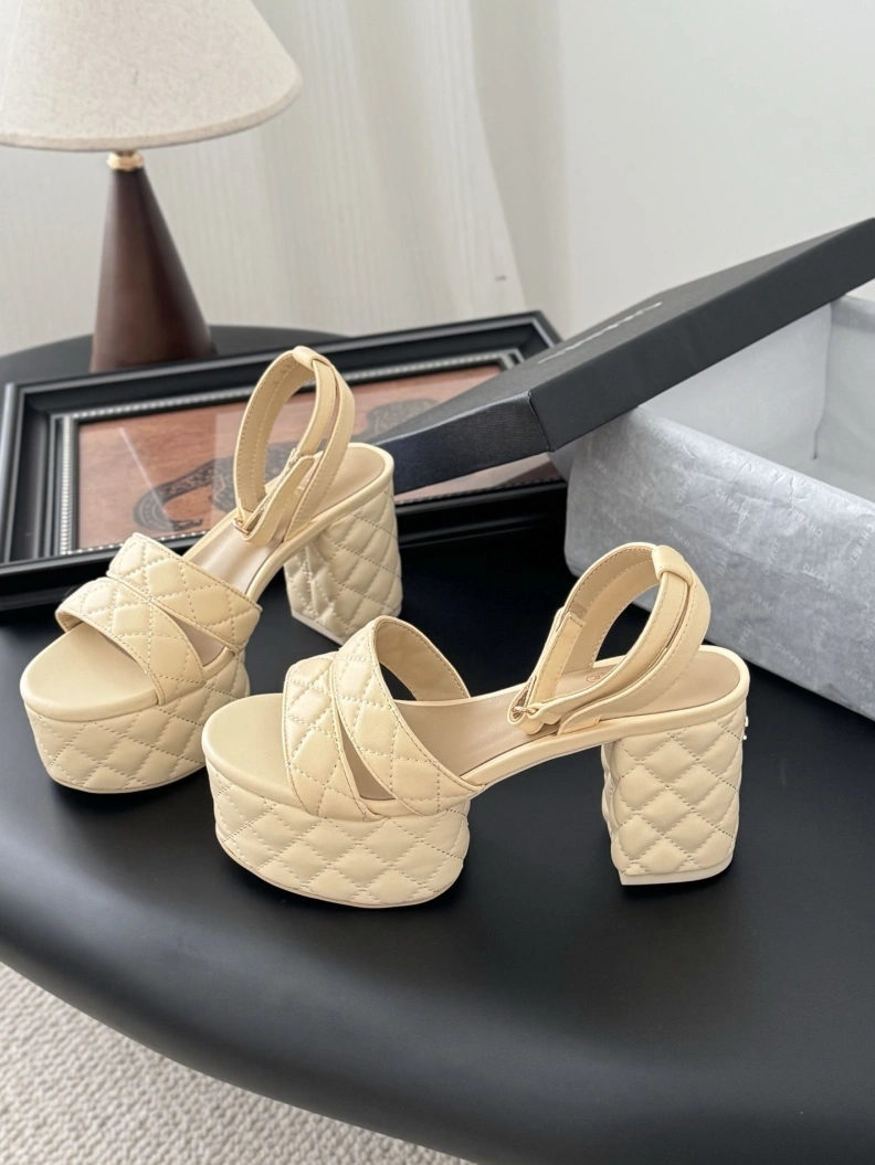Soft Chxnxl Sandals 119106