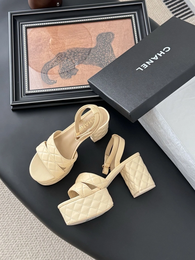 Soft Chxnxl Sandals 119106