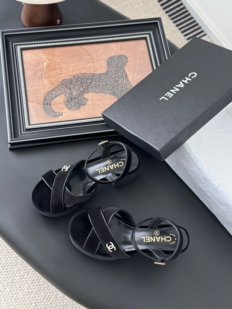EasyMatch Chxnxl Sandals 119103