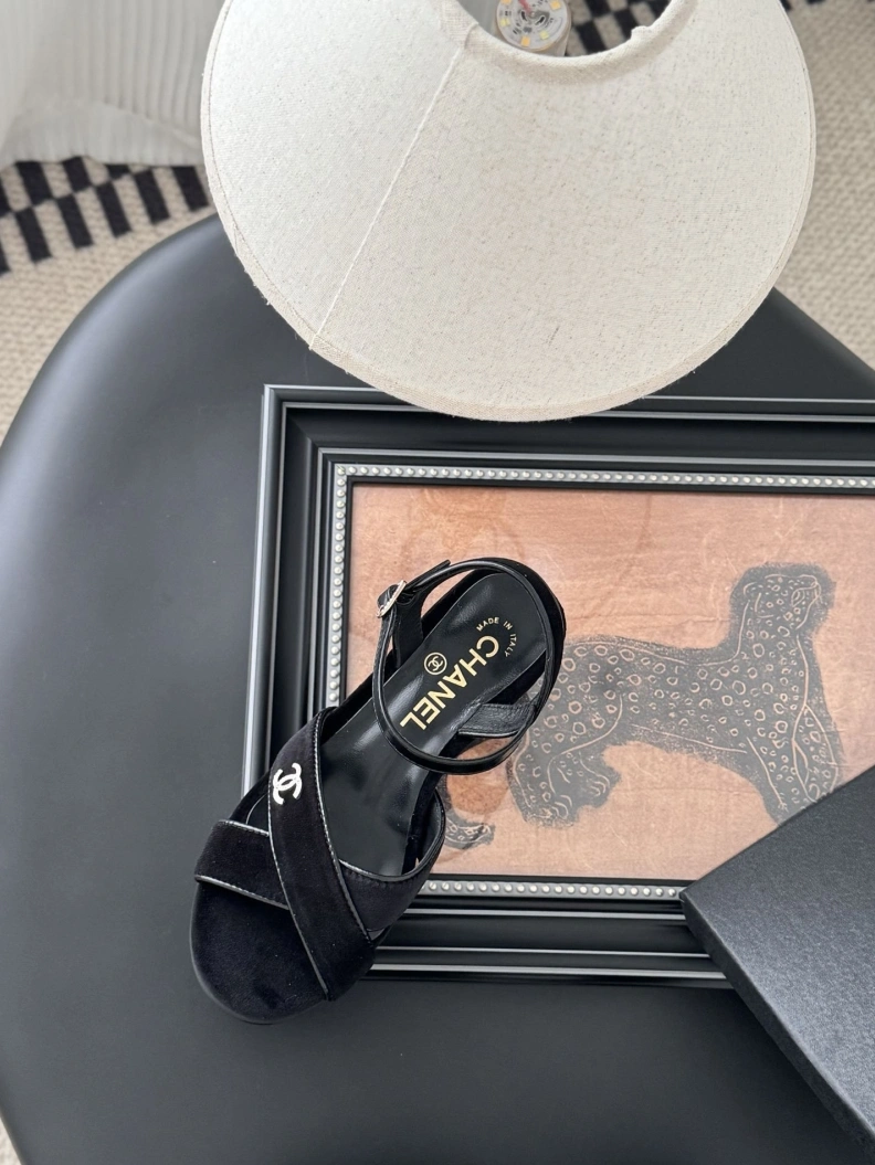 EasyMatch Chxnxl Sandals 119103