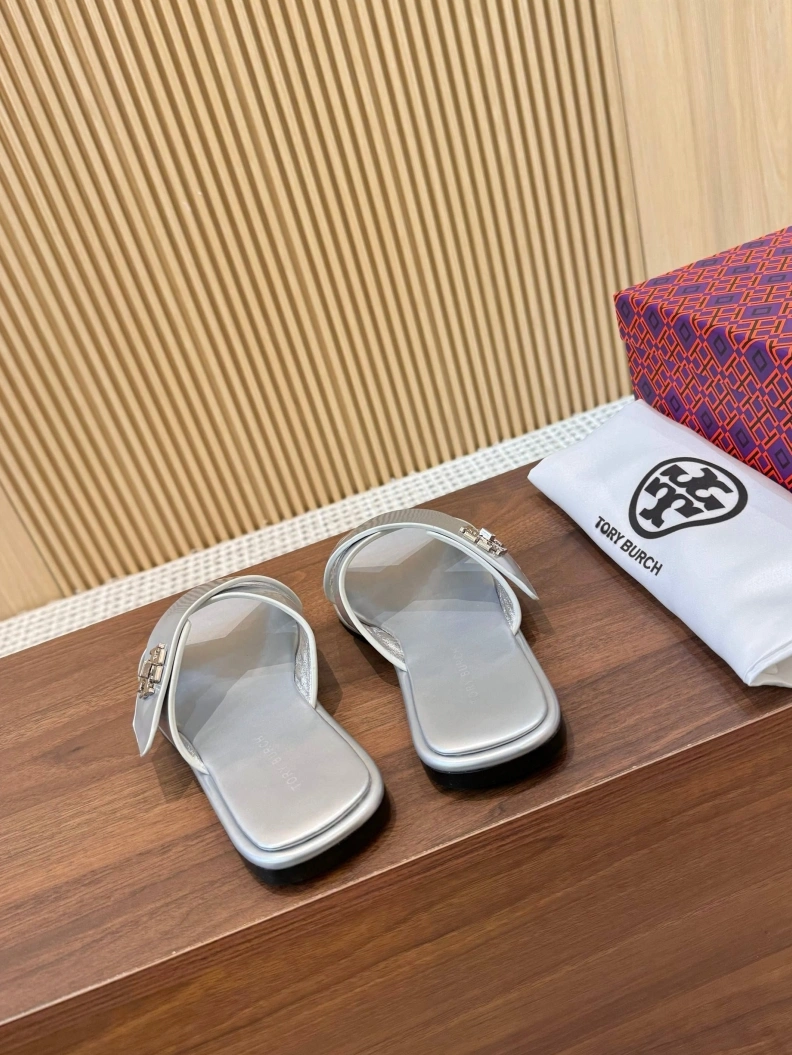 HighQuality Othxr Slippers 212059