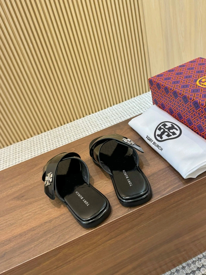 Stylish Othxr Slippers 212058