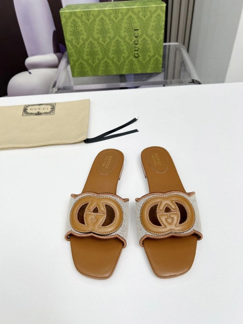 Refined Gxccx Slippers 157045