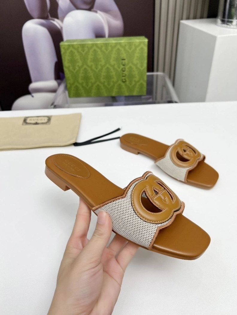 Refined Gxccx Slippers 157045