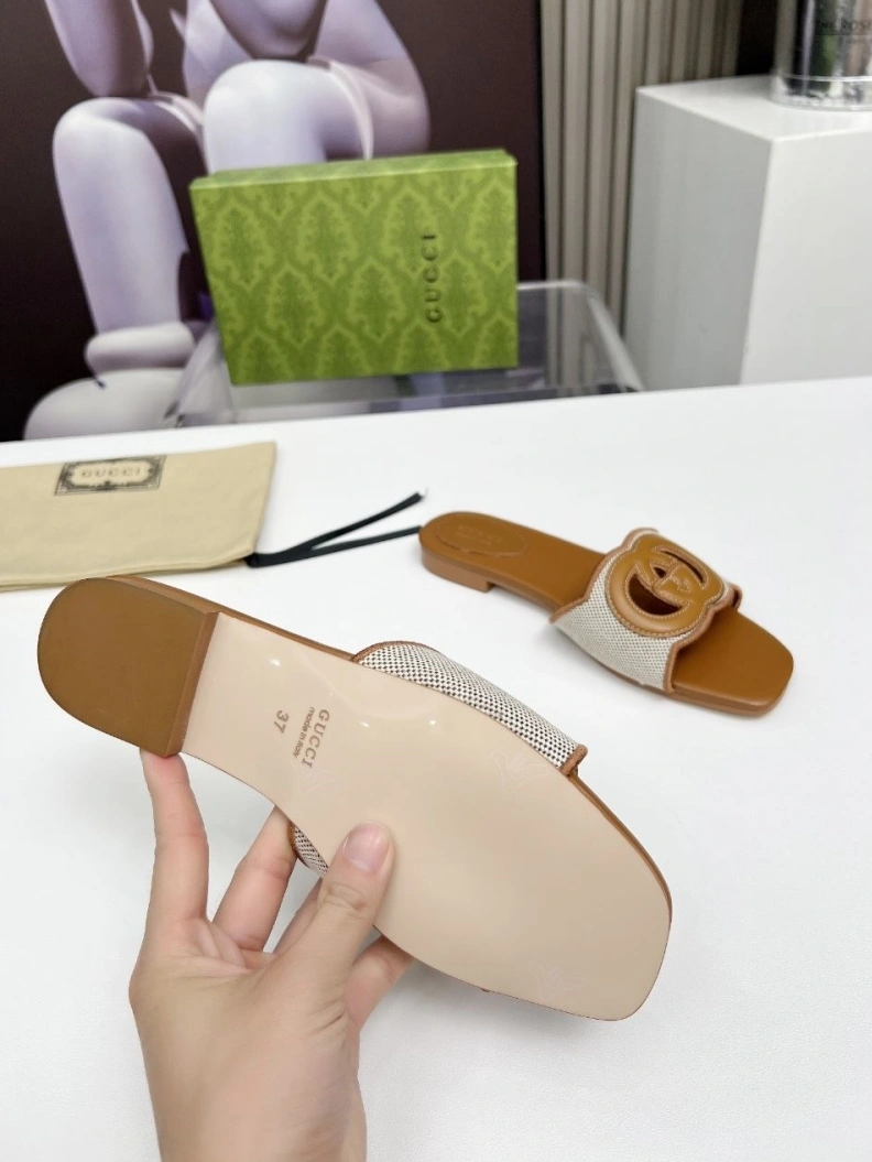 Refined Gxccx Slippers 157045