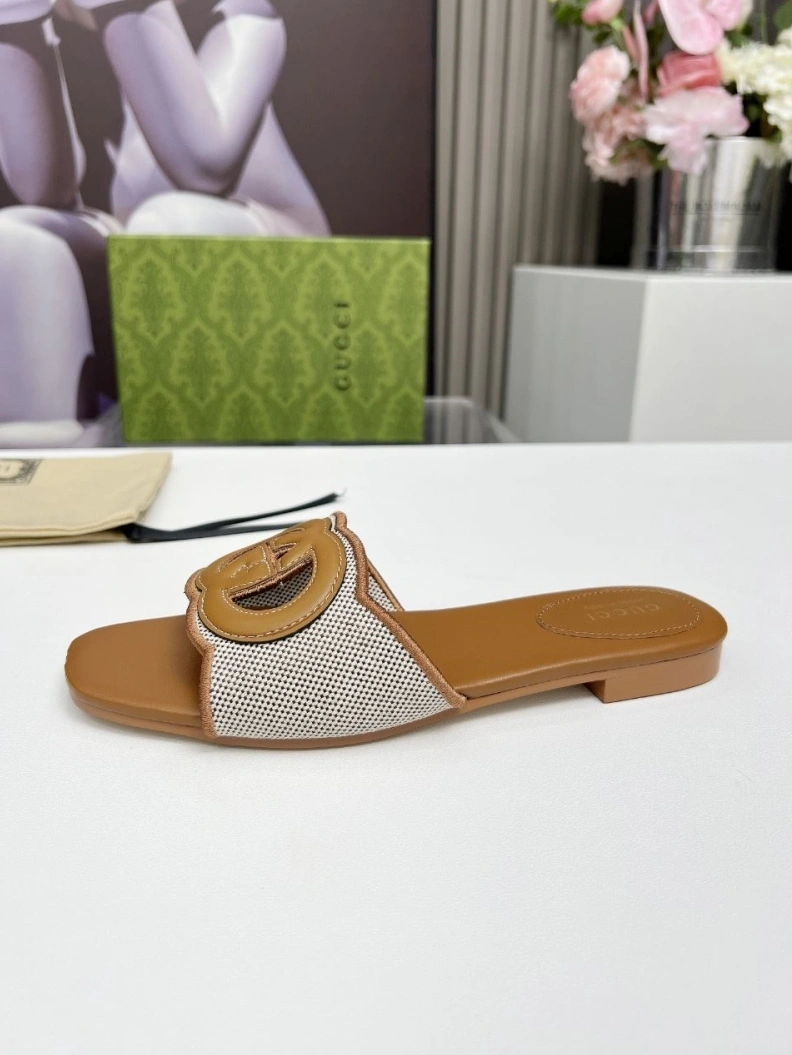 Refined Gxccx Slippers 157045