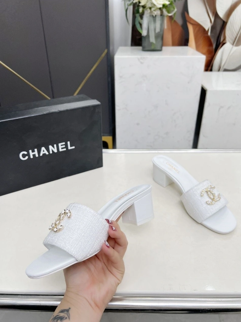 Chxnxl Slippers Refined 118860