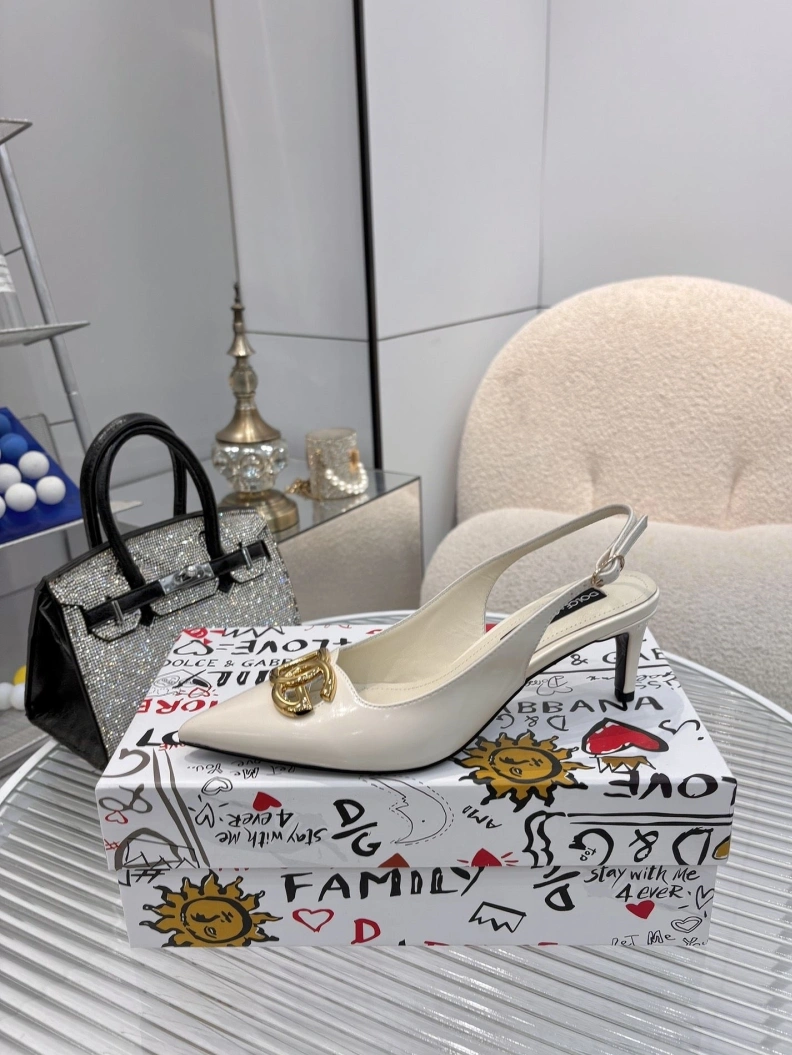 Gxccx Sandals Refined 157139