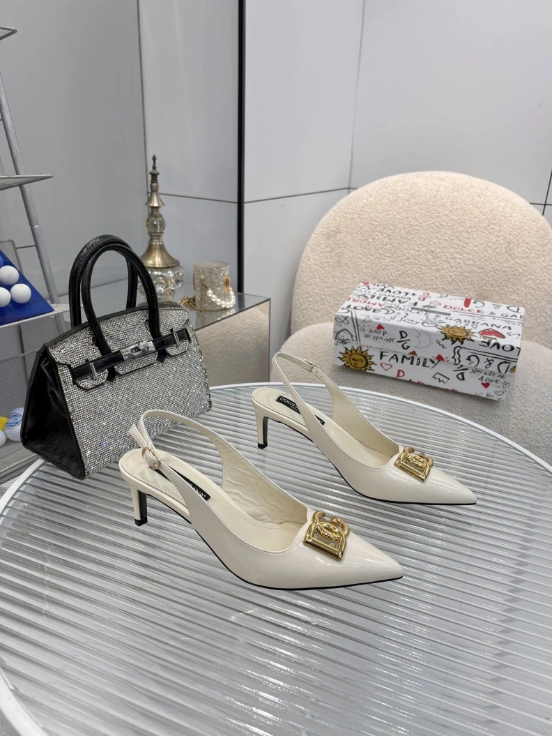 Gxccx Sandals Refined 157139