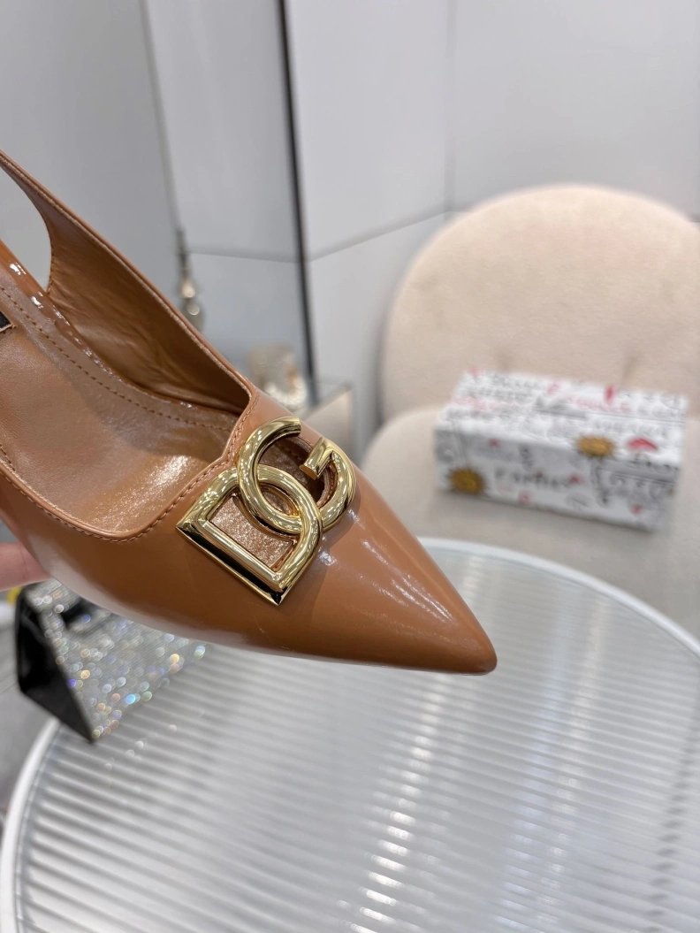 Gxccx Sandals Reliable 157137